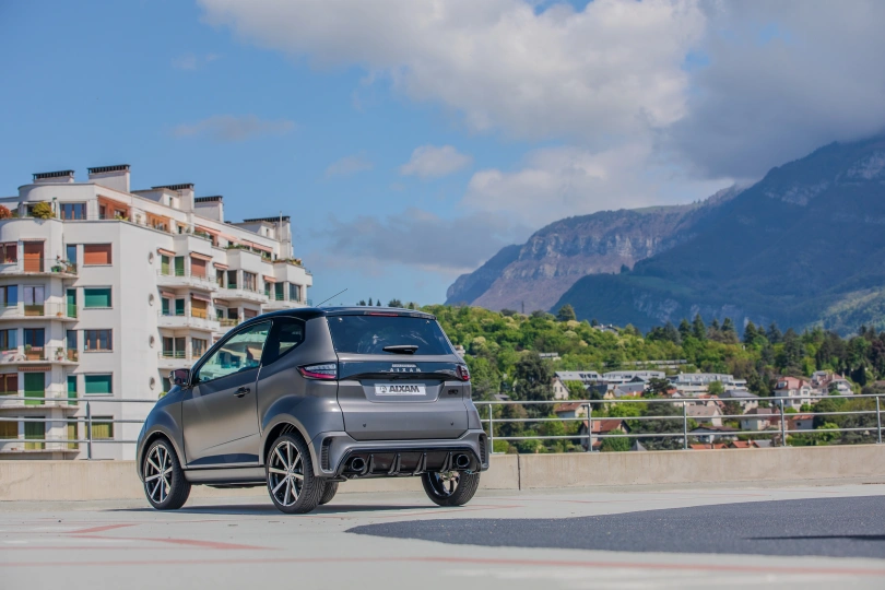 Quadriciclos AIXAM City CITGTO_34AR_MAT_JPG.jpg