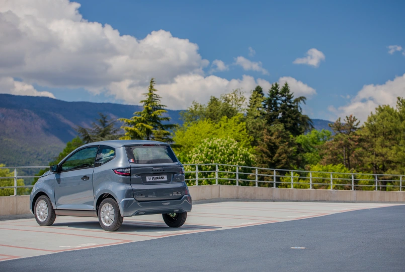 Quadriciclos AIXAM City CITPAC_34AR_TIT_JPG.jpg