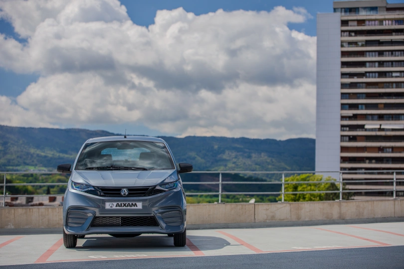 Quadriciclos AIXAM City CITPAC_FAVA_TIT_JPG (2).jpg