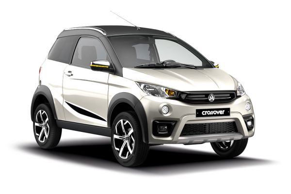 Quadriciclos AIXAM Crossline CROOVR_34AV_BLN Parement.jpg