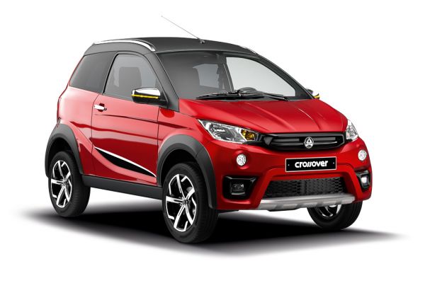 Quadriciclos AIXAM Crossline CROOVR_34AV_RED Parement.jpg