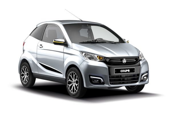 Quadriciclos AIXAM Coup&eacute; CUTPRE_34AV_ARG Parement.jpg