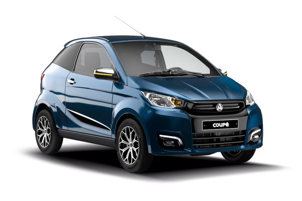 Quadriciclos AIXAM Coup&eacute; CUTPRE_34AV_BLU  Parement.jpg