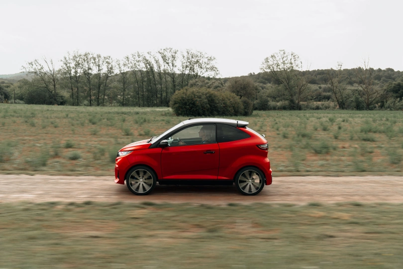 Quadriciclos AIXAM e Coup&eacute; SITU_ECOUPG_RED_PNG (20).jpg