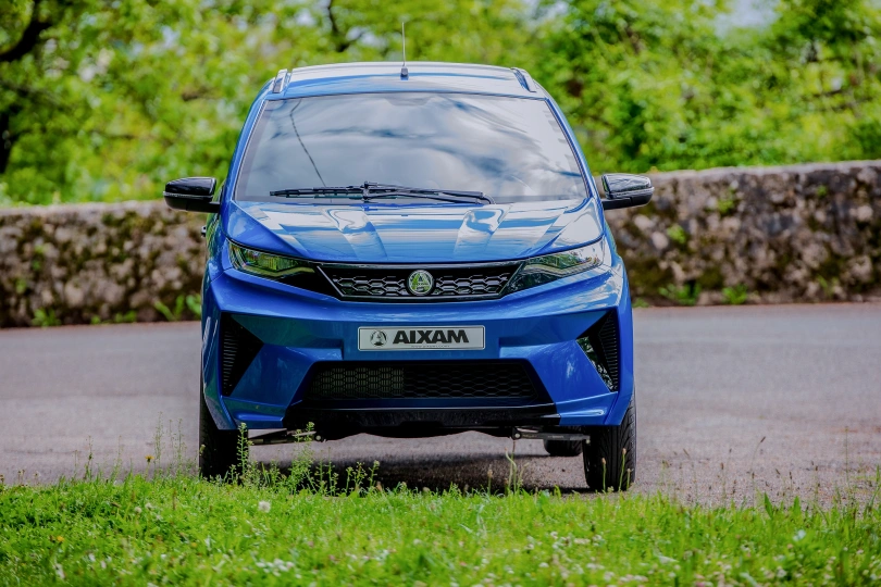 Quadriciclos AIXAM e Crossover CROPRE_FAVA_BLU_JPG.jpg