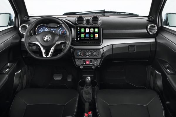 Quadriciclos AIXAM City MULTIA_DETZ_INTE_PremiumTdBAlu9pouces.jpg